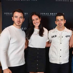 Meet your Posher, Claire